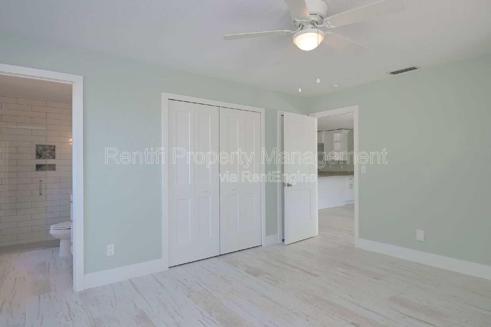 Gallery Image 19
