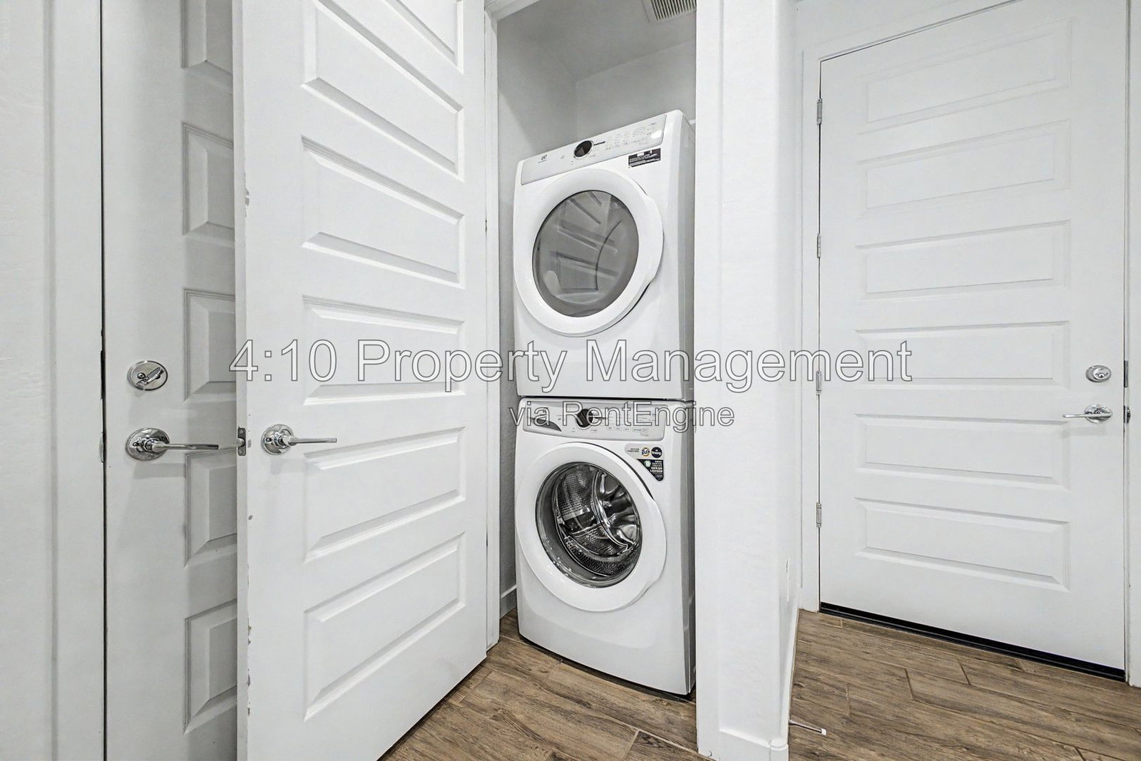 Gallery Image 66