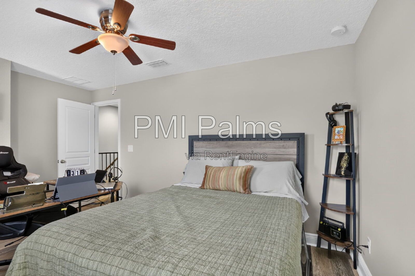 Gallery Image 16