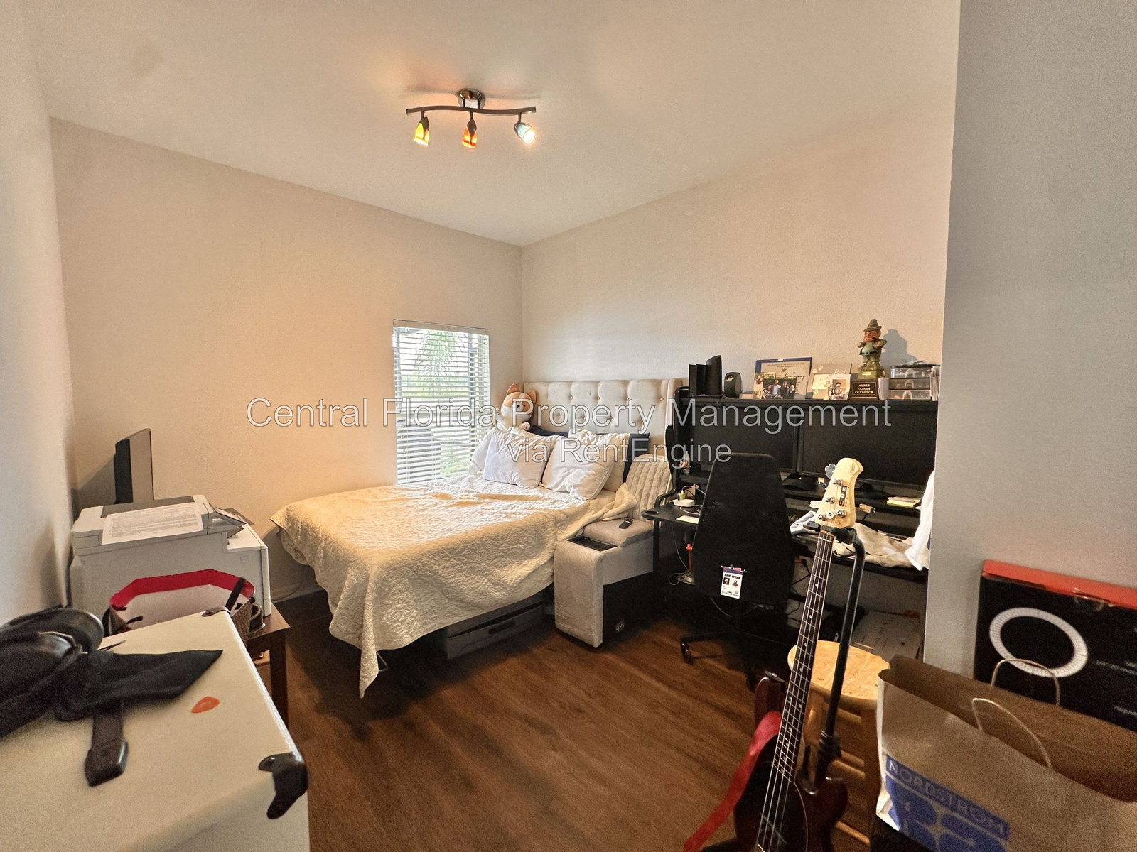 Gallery Image 18