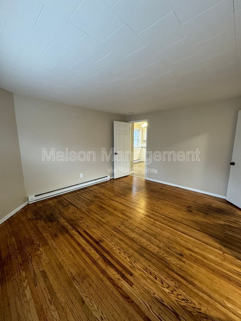 Gallery Image 15