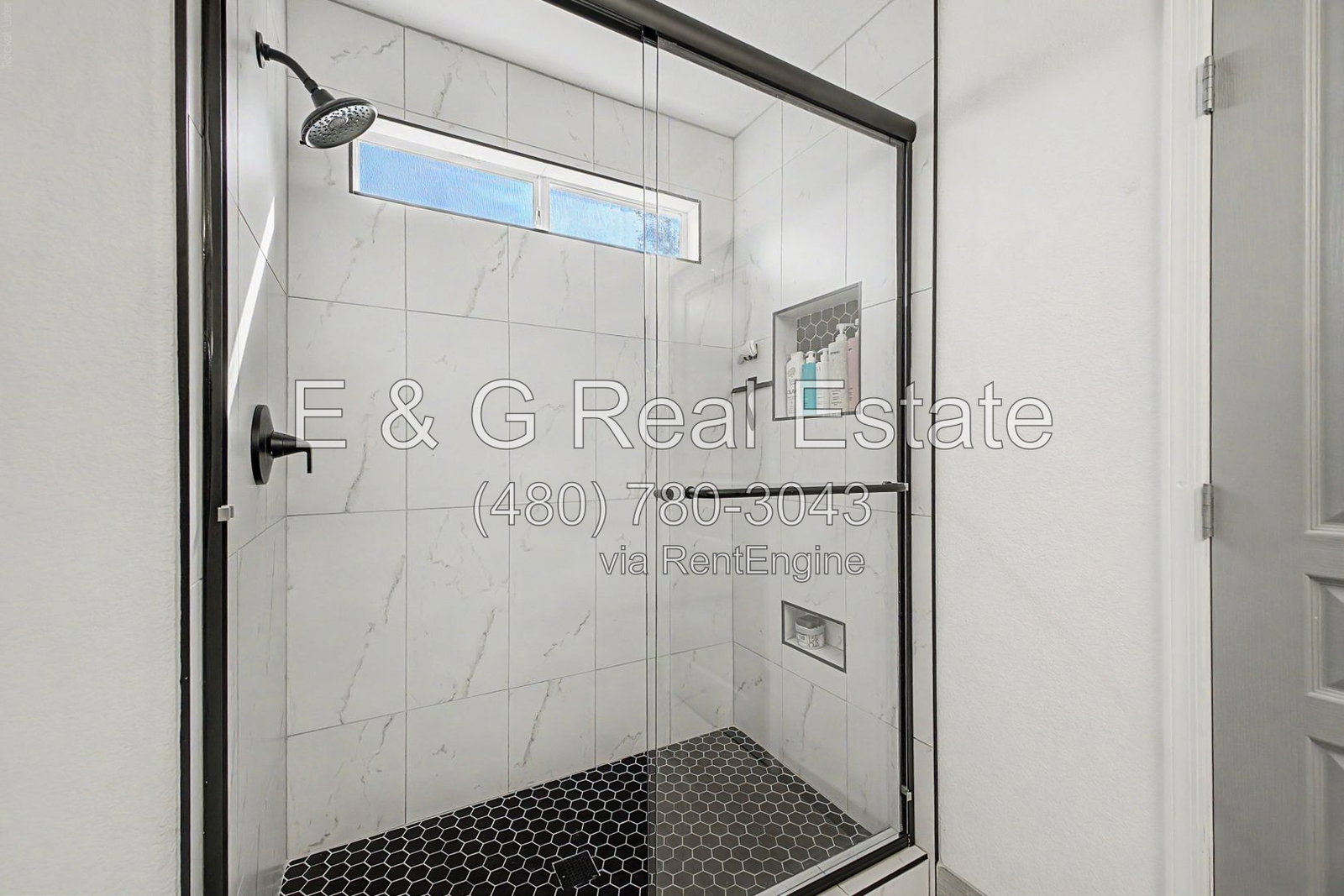 Gallery Image 17
