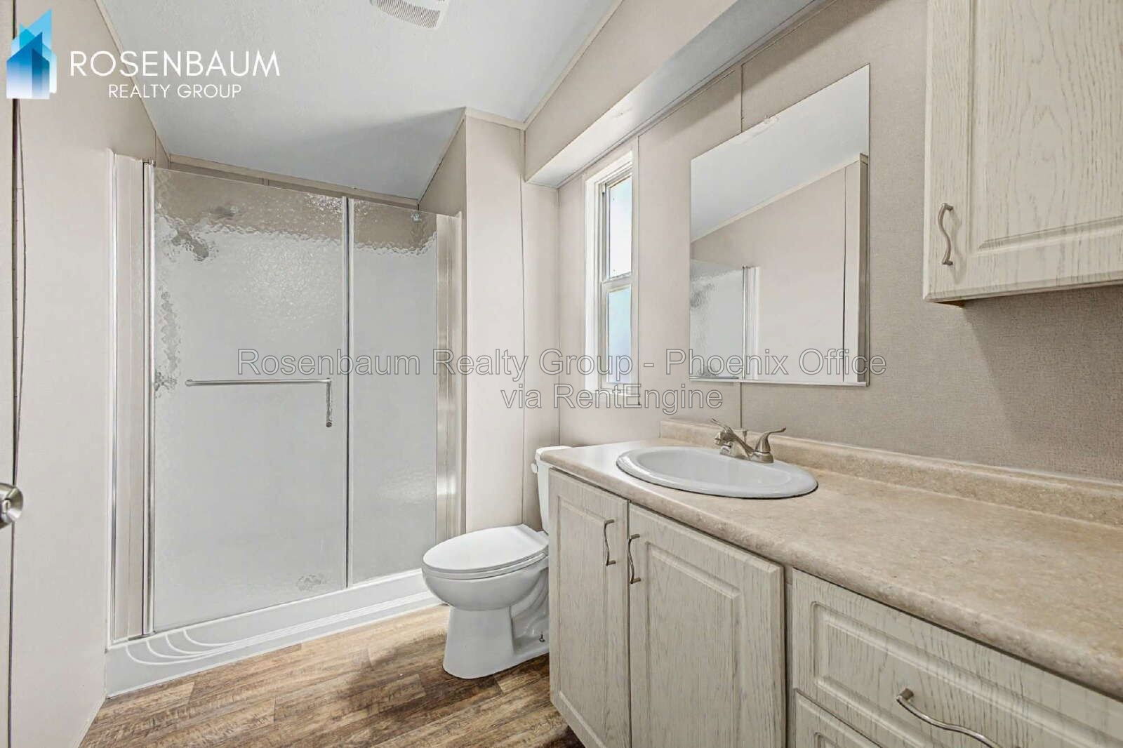 Gallery Image 17