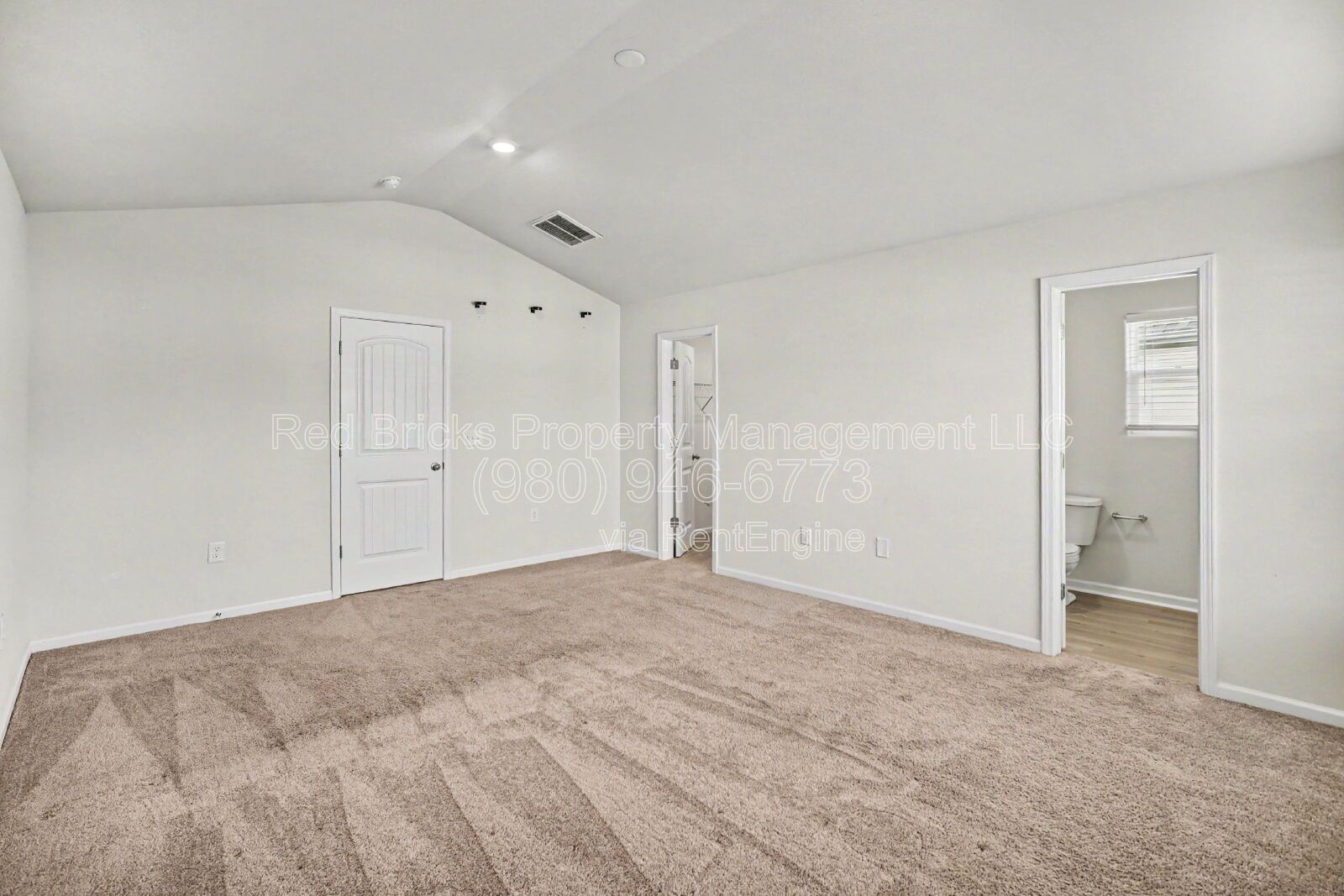 Gallery Image 18