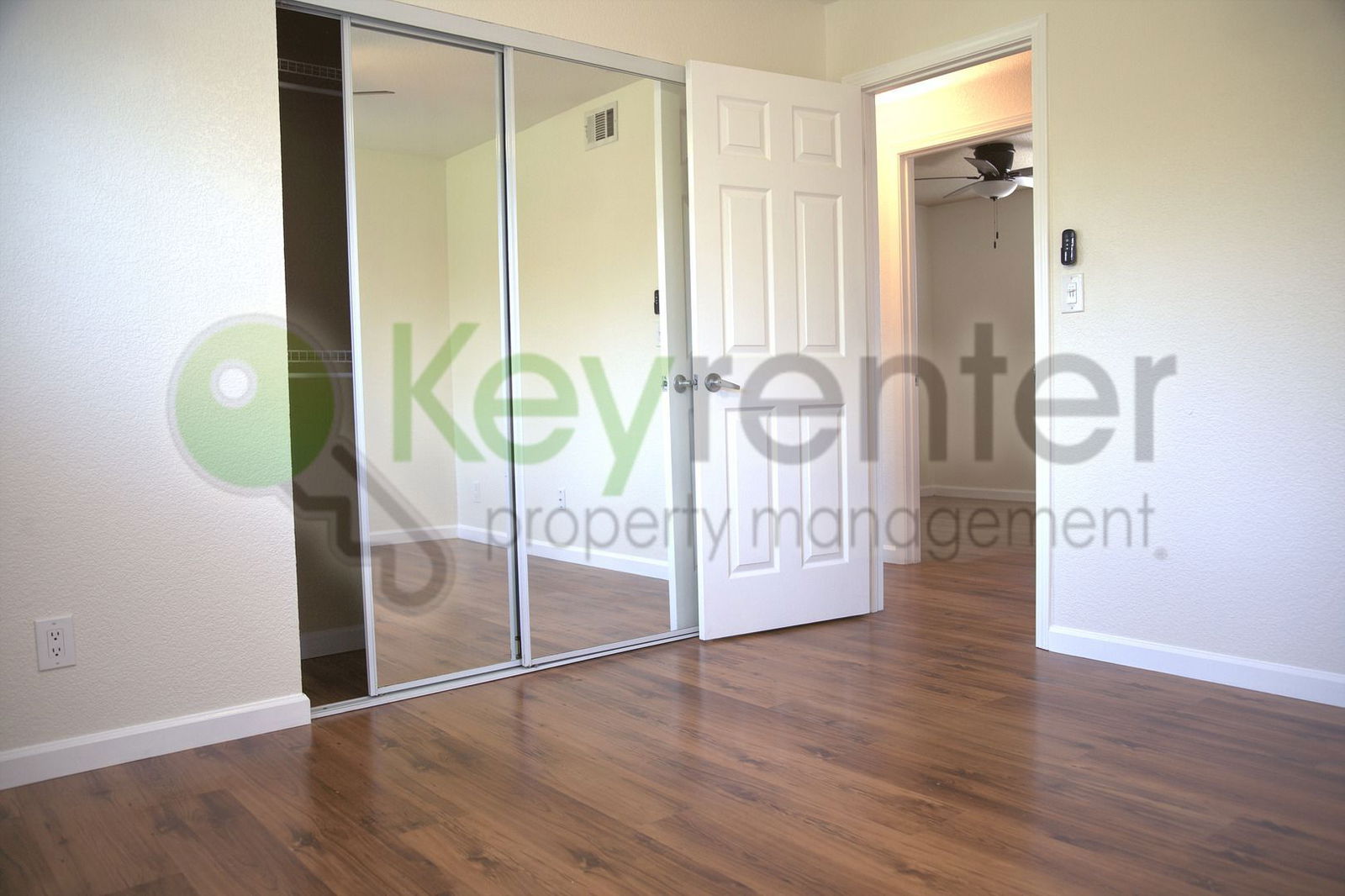 Gallery Image 16