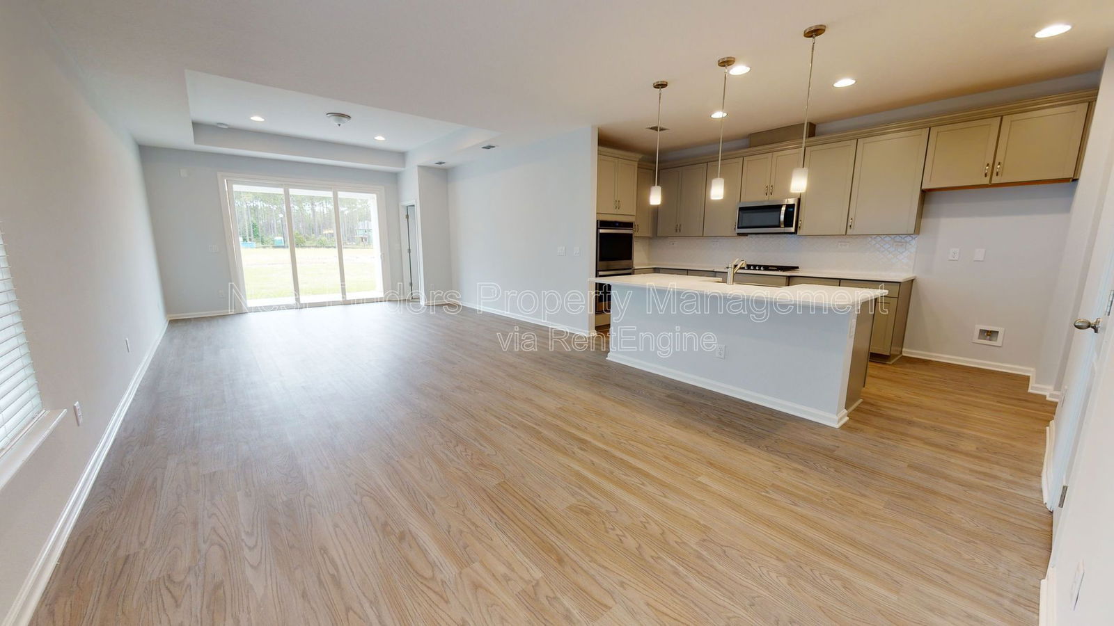 Gallery Image 0