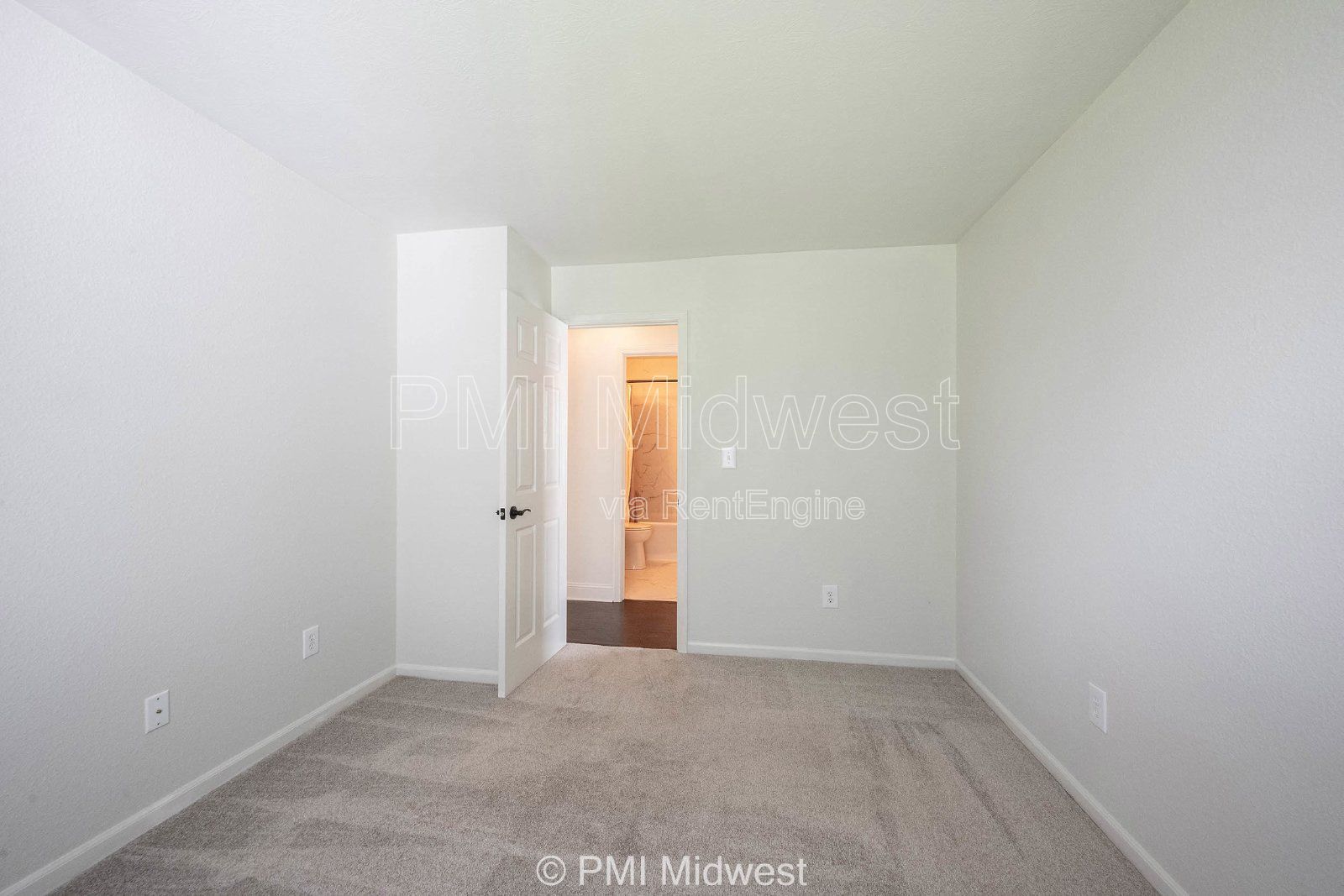 Gallery Image 22