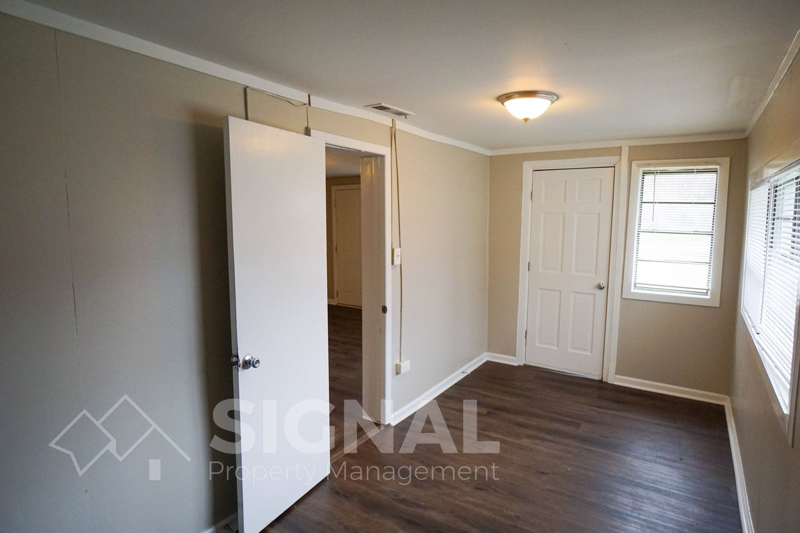 Gallery Image 15