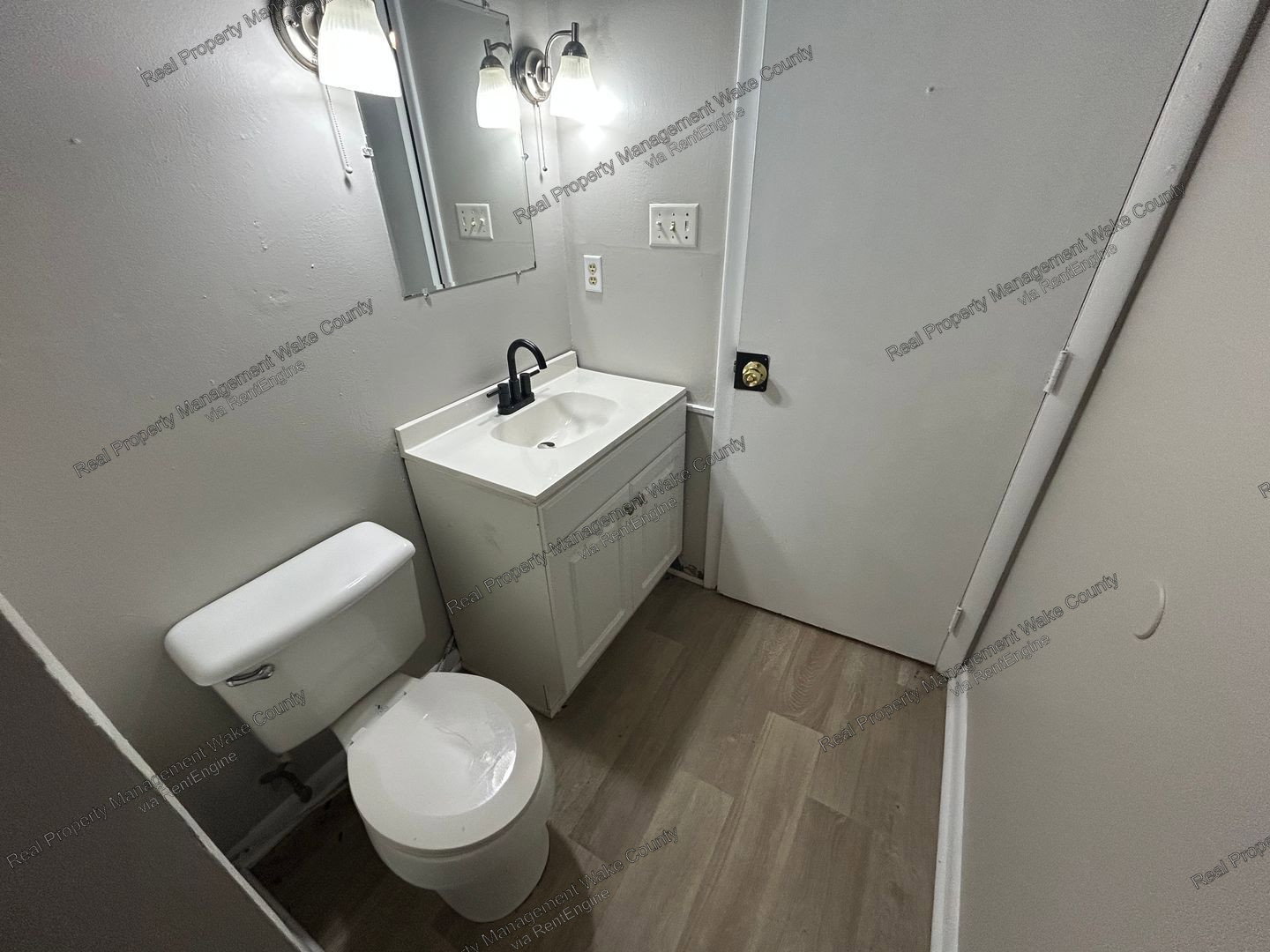 Gallery Image 25