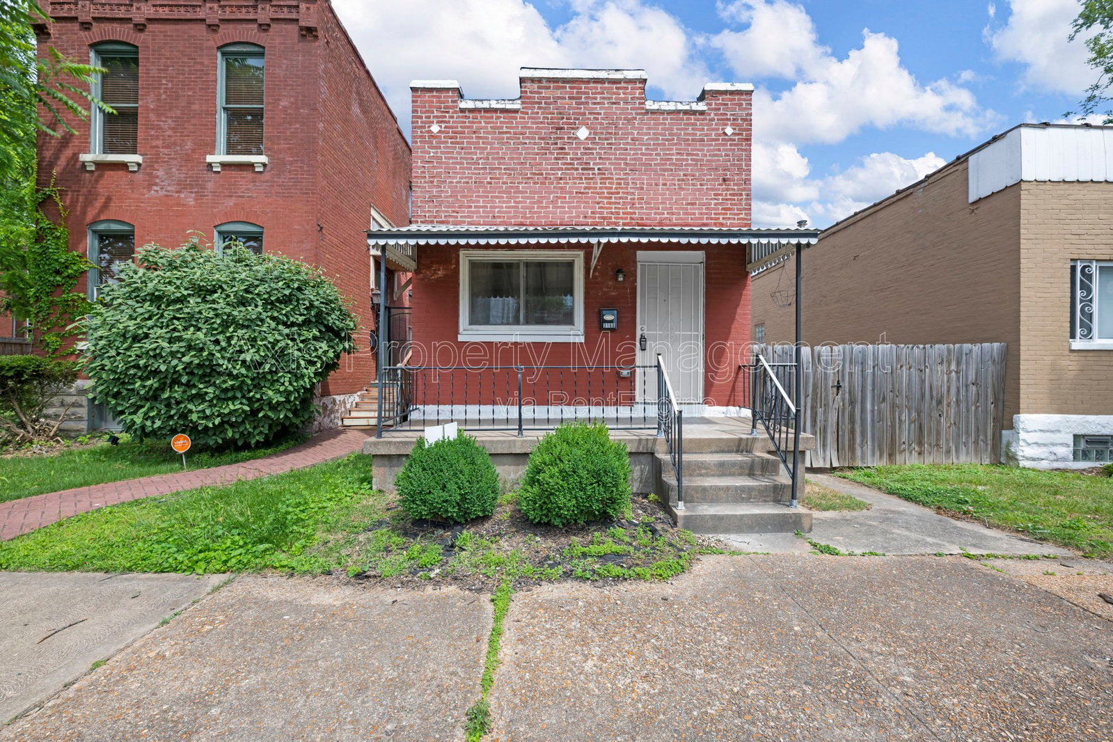 Gallery Image 0