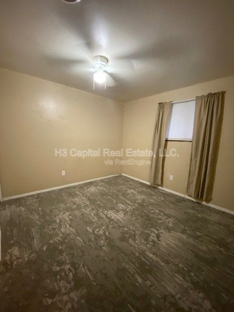 Gallery Image 13