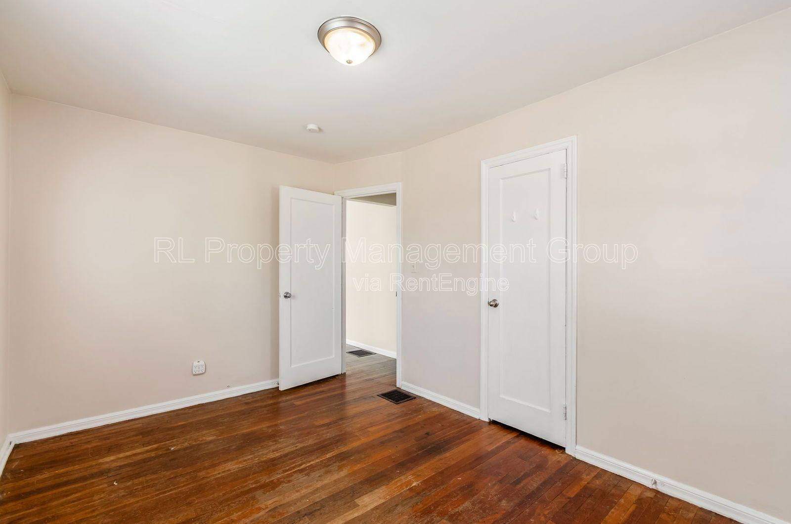 Gallery Image 12