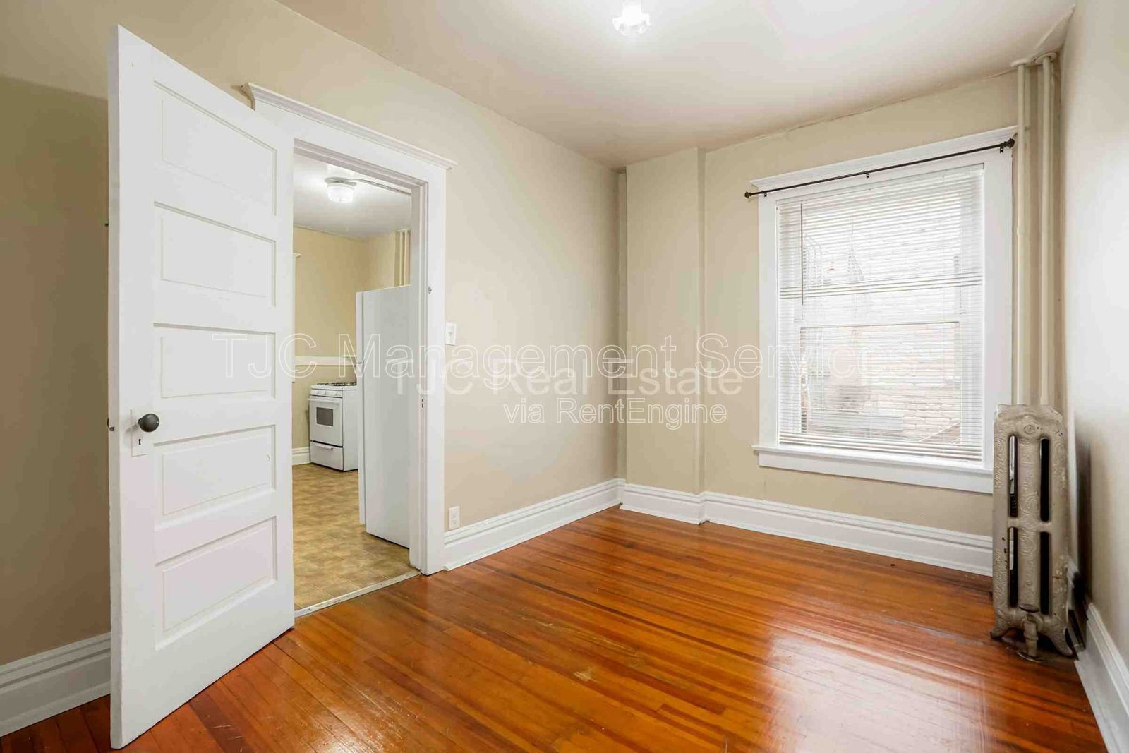 Gallery Image 14