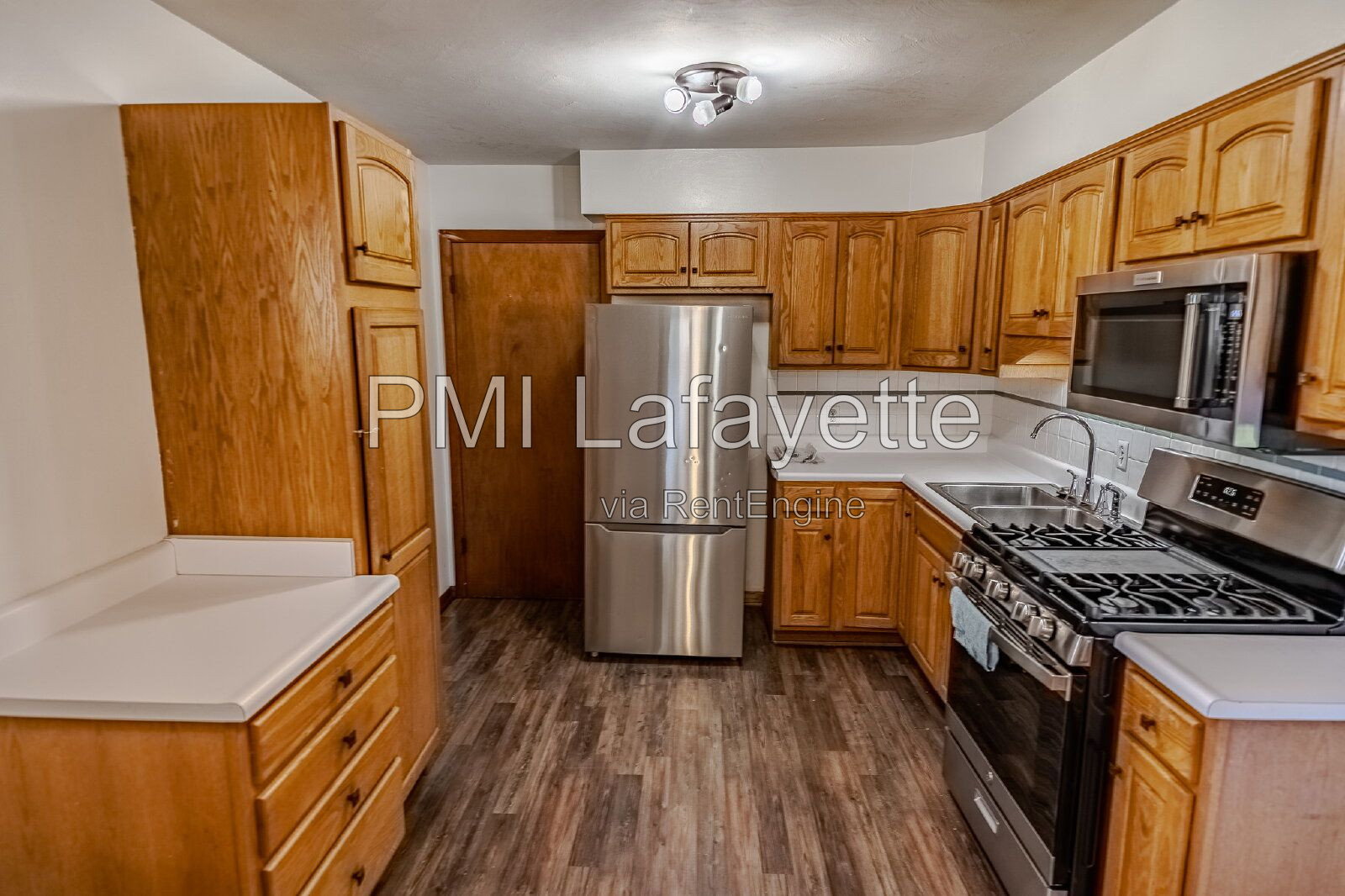 Gallery Image 14