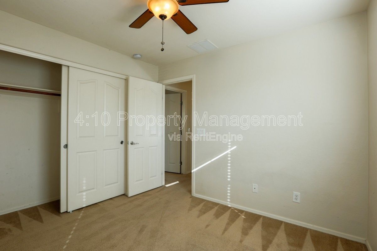Gallery Image 18