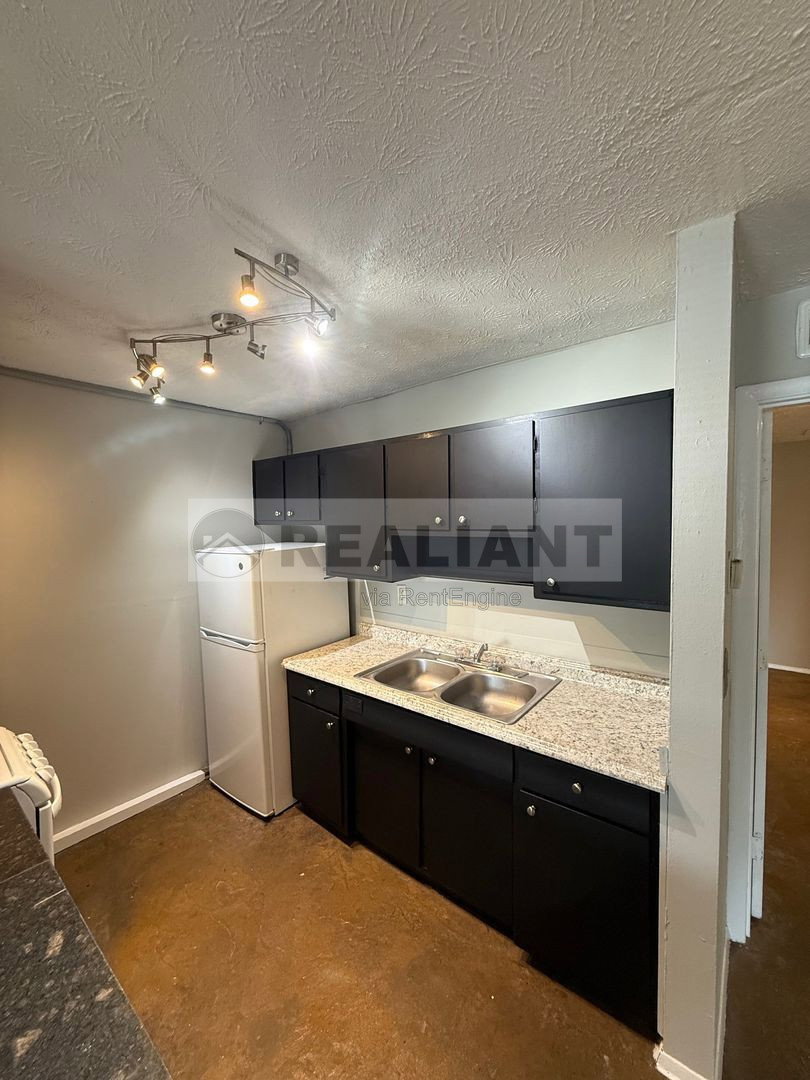 Gallery Image 8