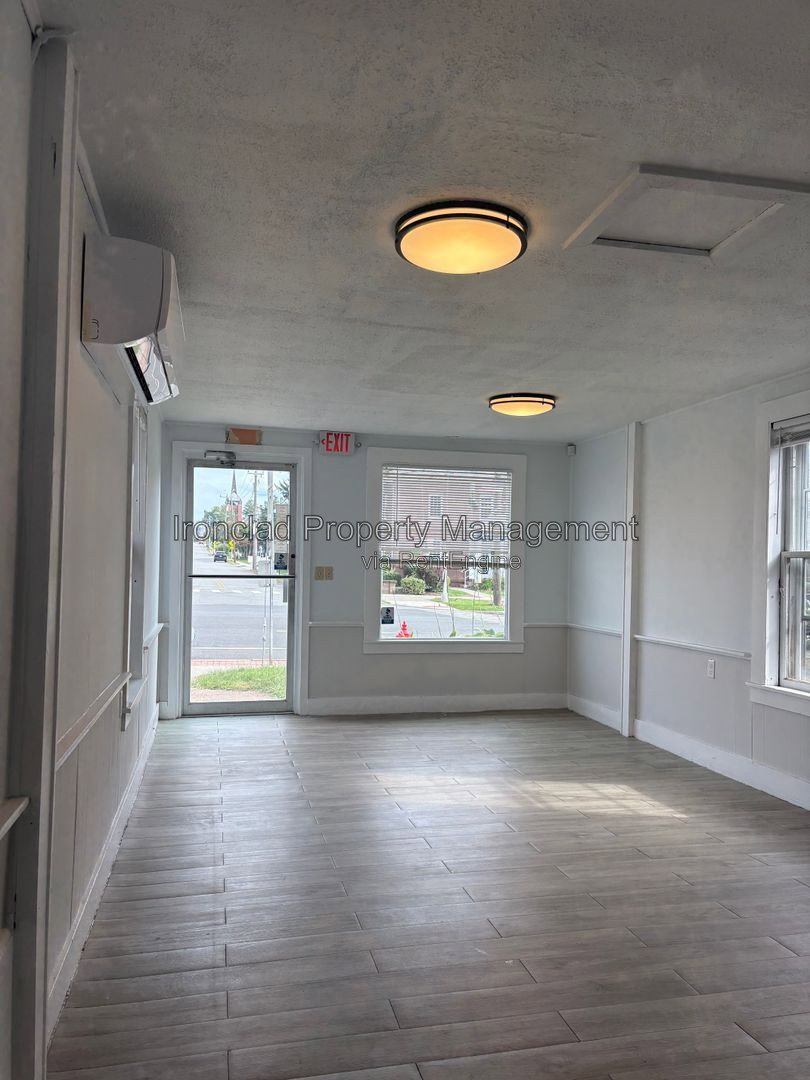 Gallery Image 6