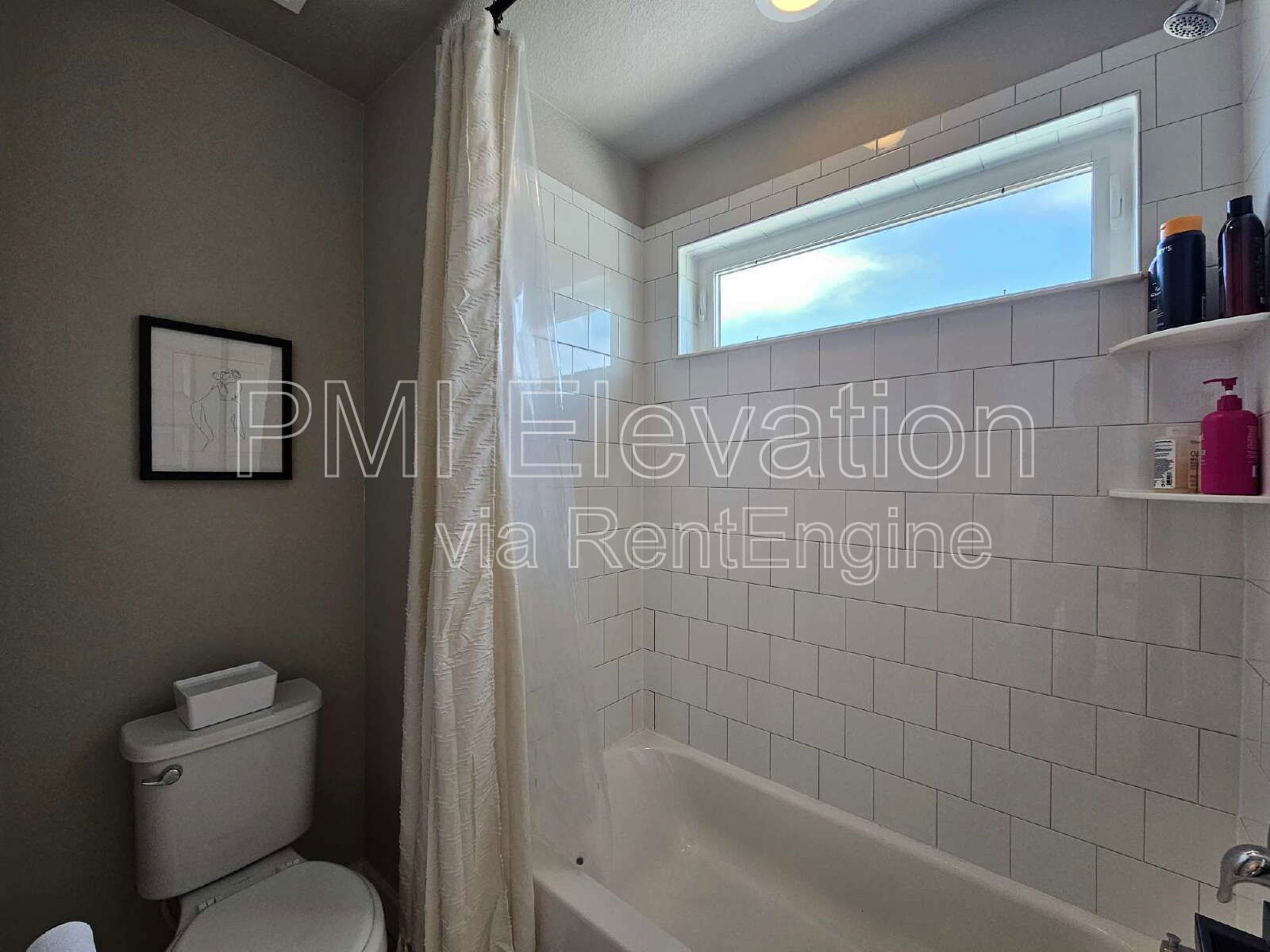 Gallery Image 17