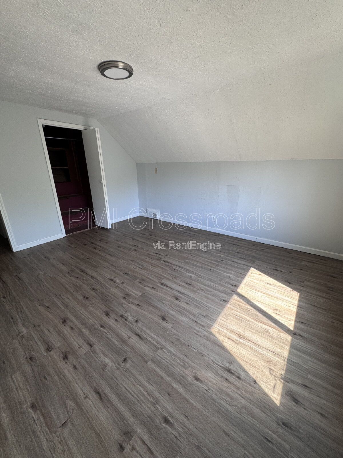 Gallery Image 18