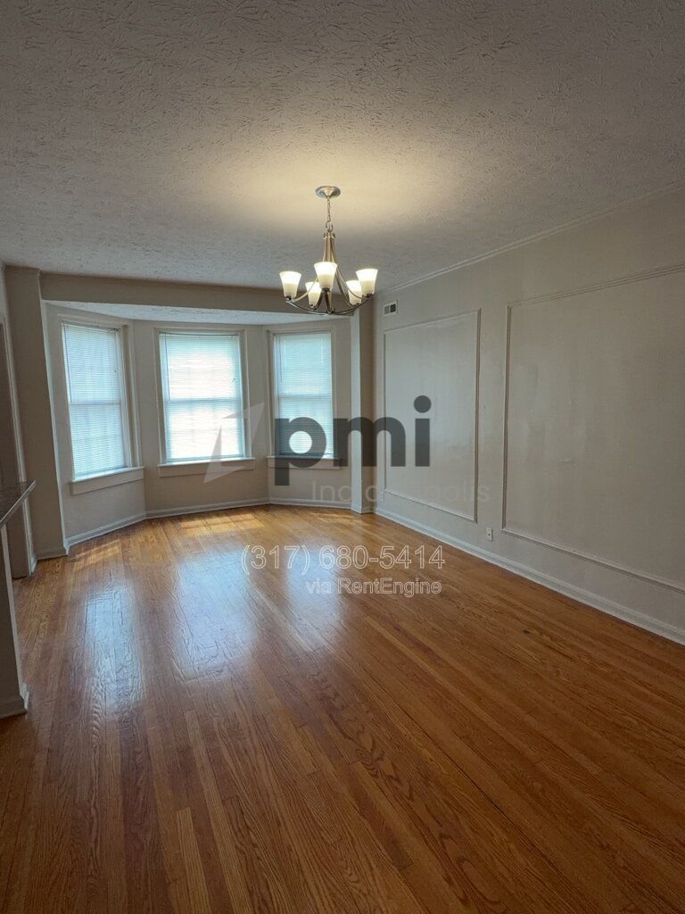 Gallery Image 16