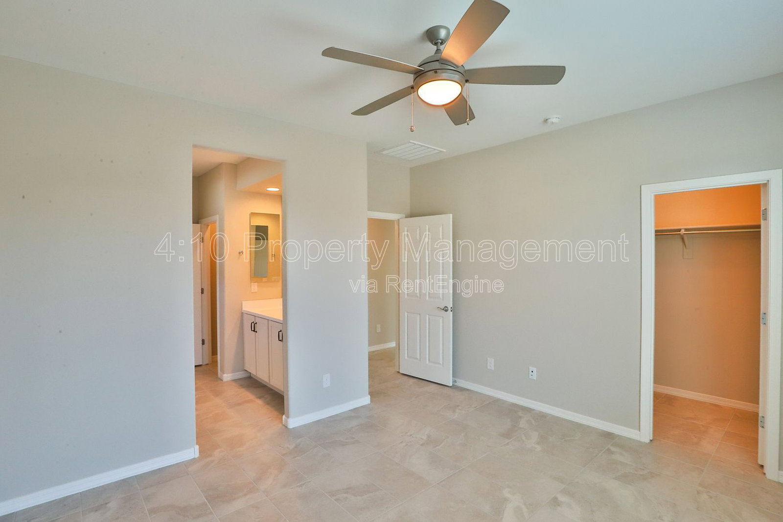 Gallery Image 19