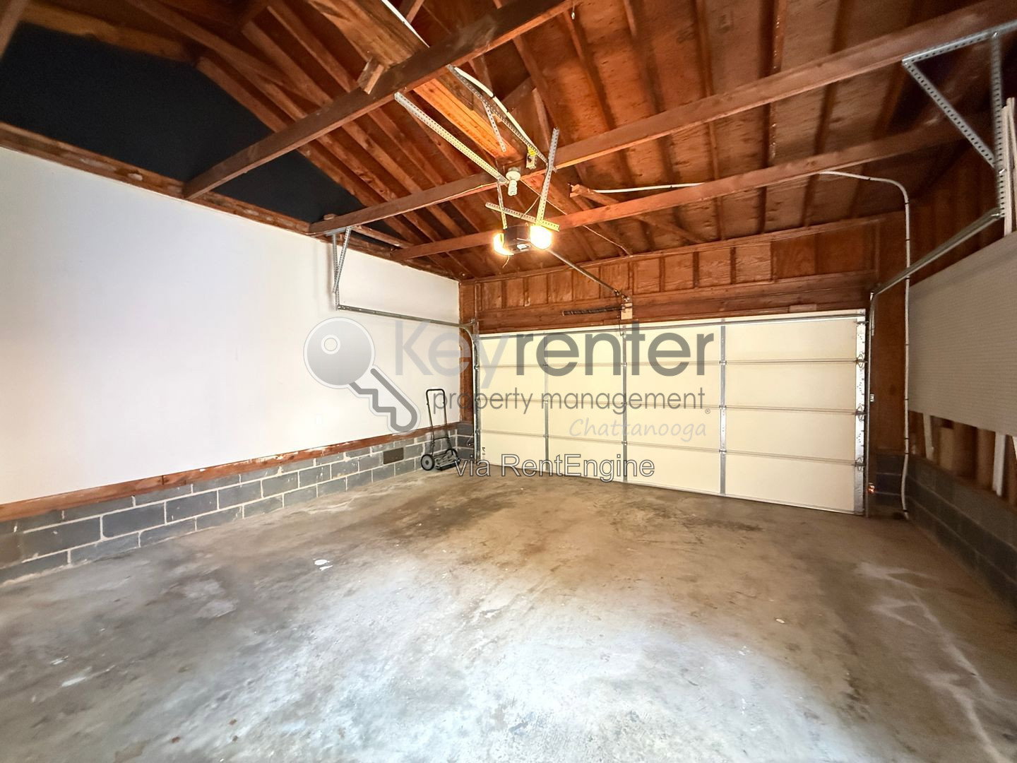 Gallery Image 16