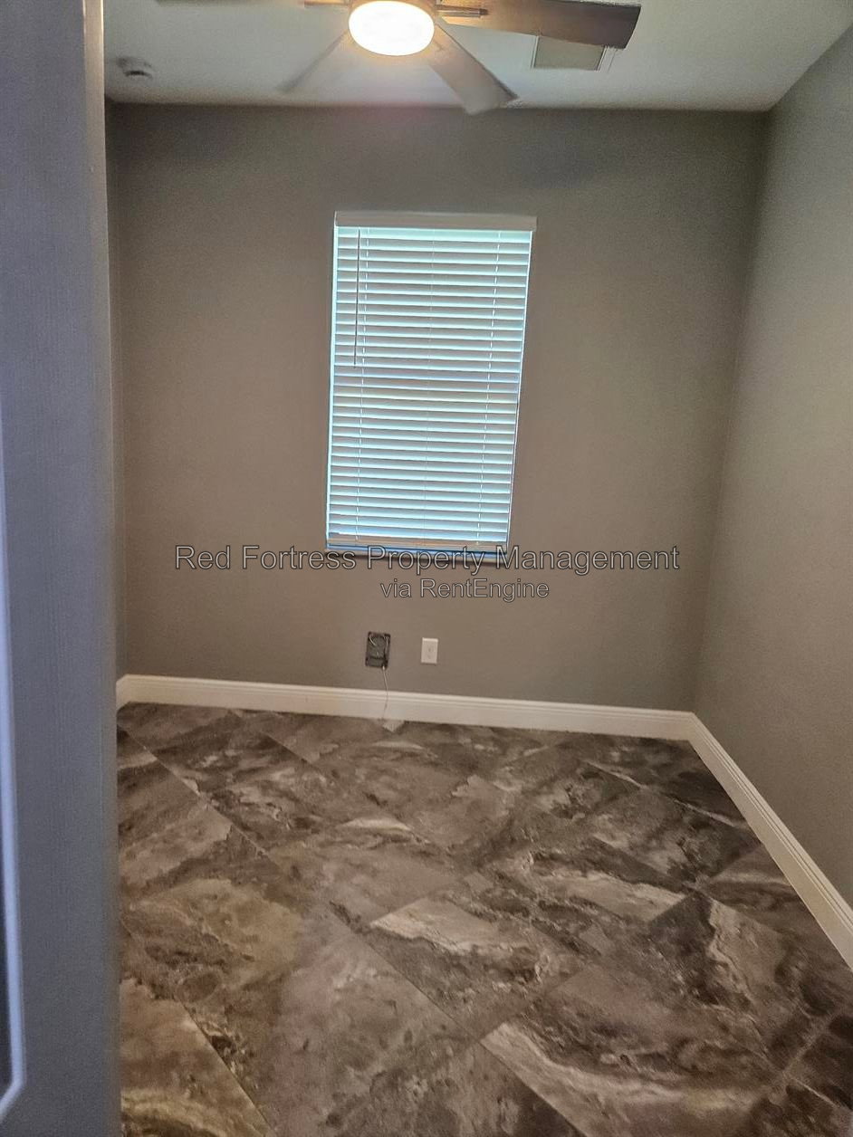 Gallery Image 18