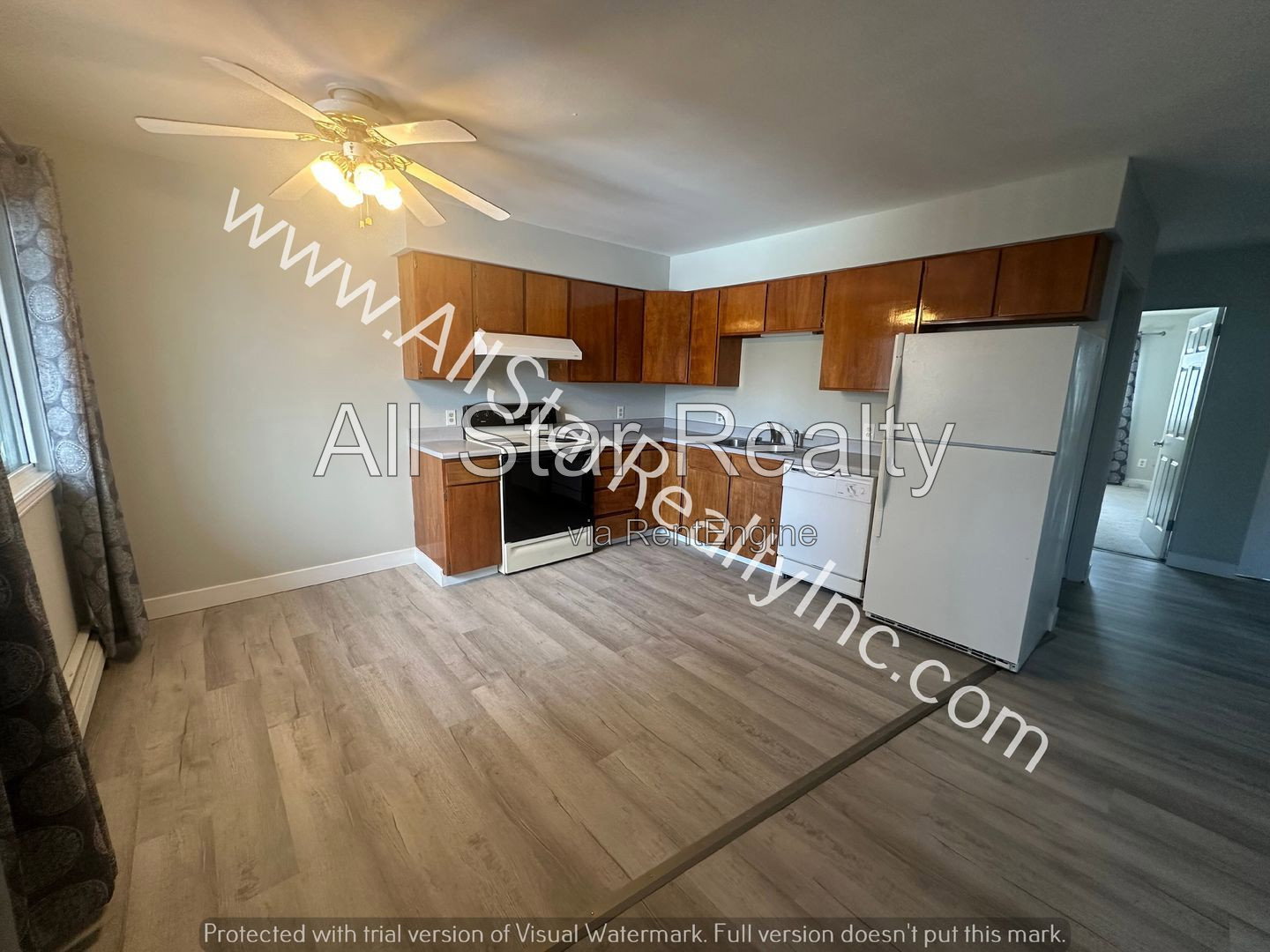Gallery Image 0