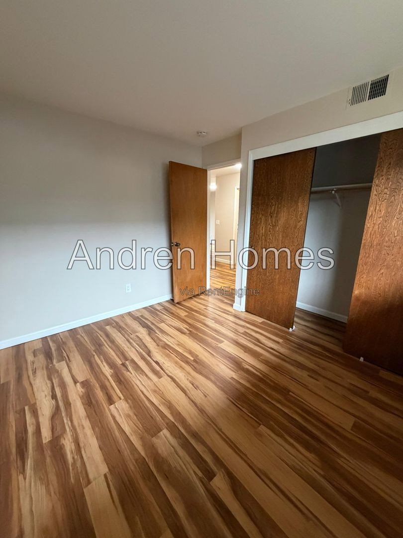 Gallery Image 50