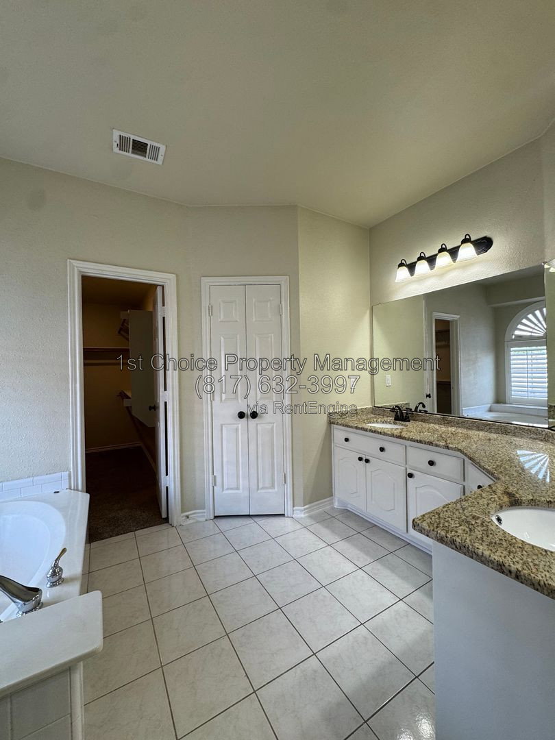 Gallery Image 22