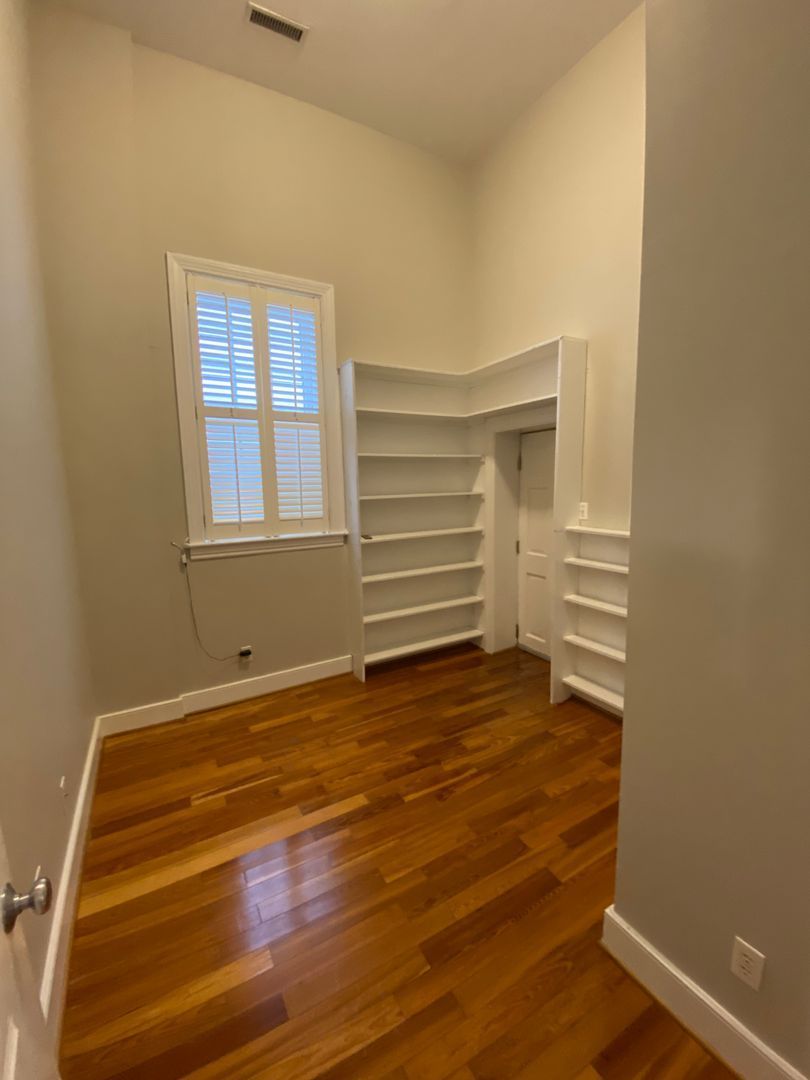 Gallery Image 21