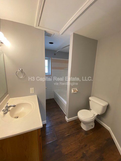 Gallery Image 19