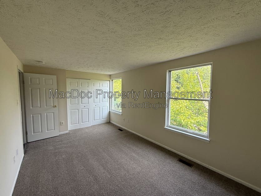 Gallery Image 28