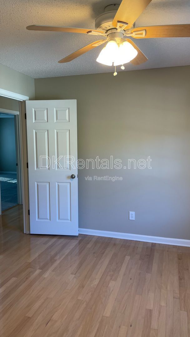 Gallery Image 23