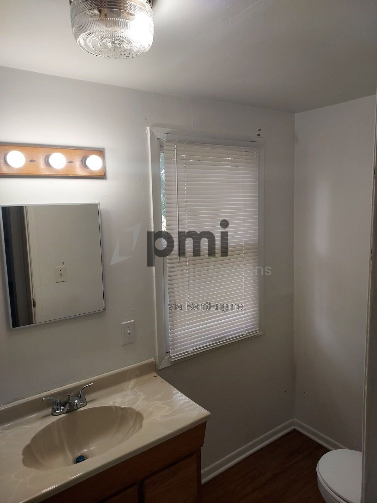 Gallery Image 22