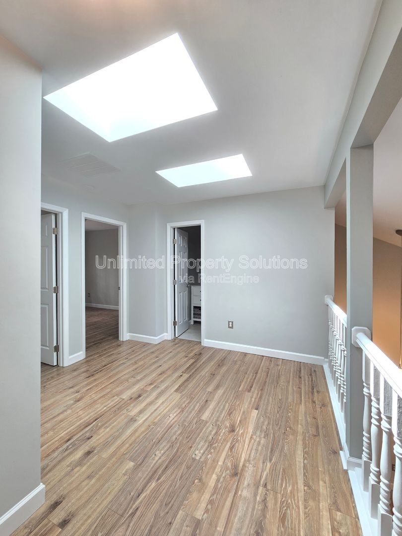Gallery Image 15