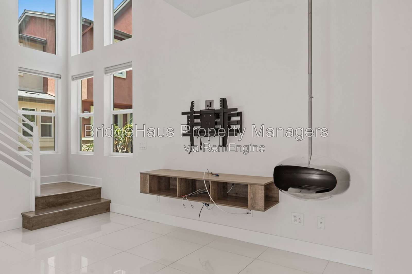 Gallery Image 17