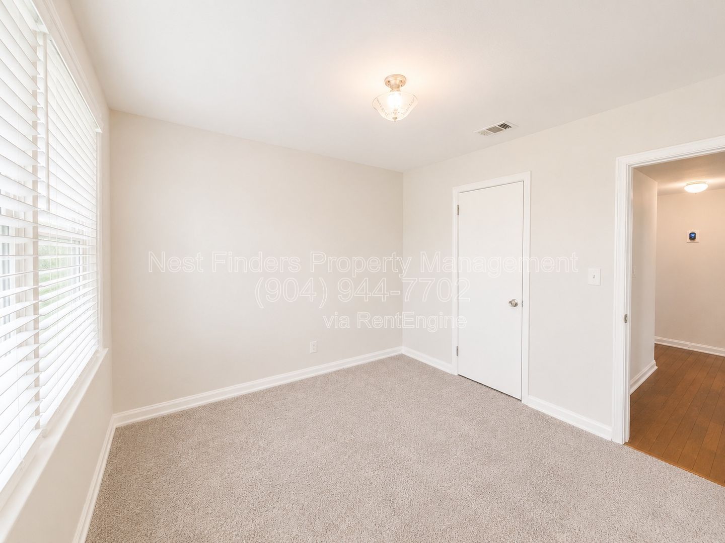 Gallery Image 19