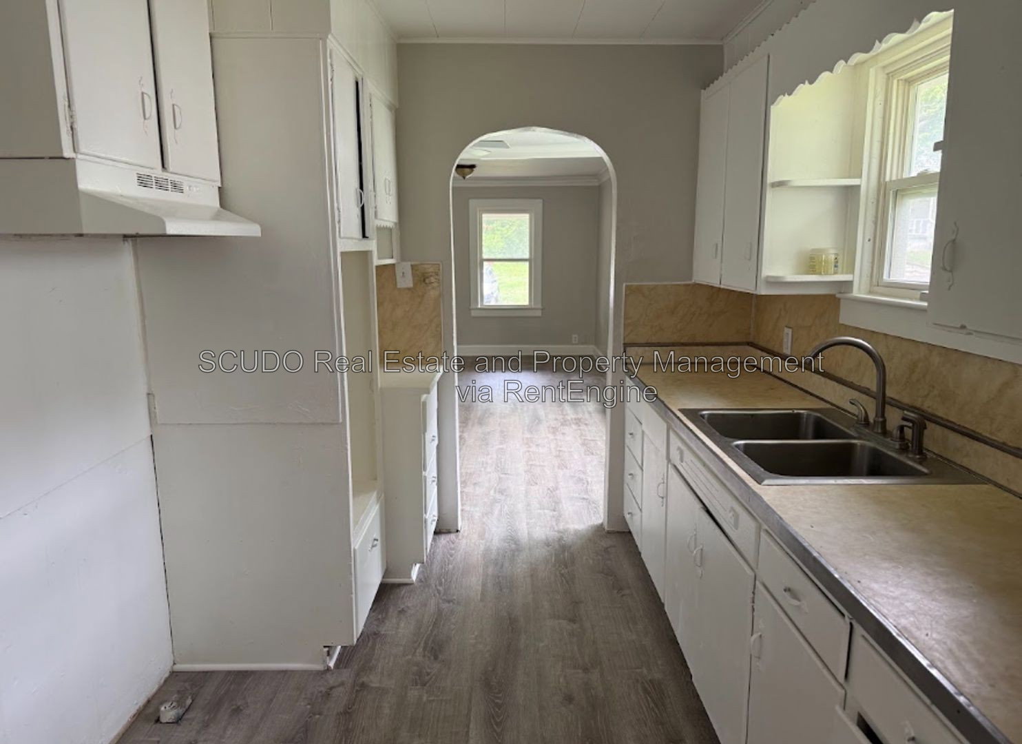 Gallery Image 10