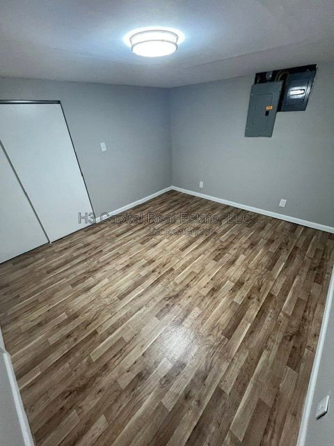 Gallery Image 19