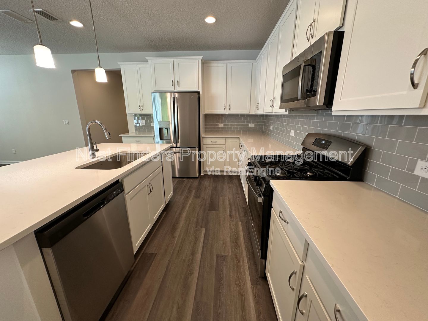 Gallery Image 18