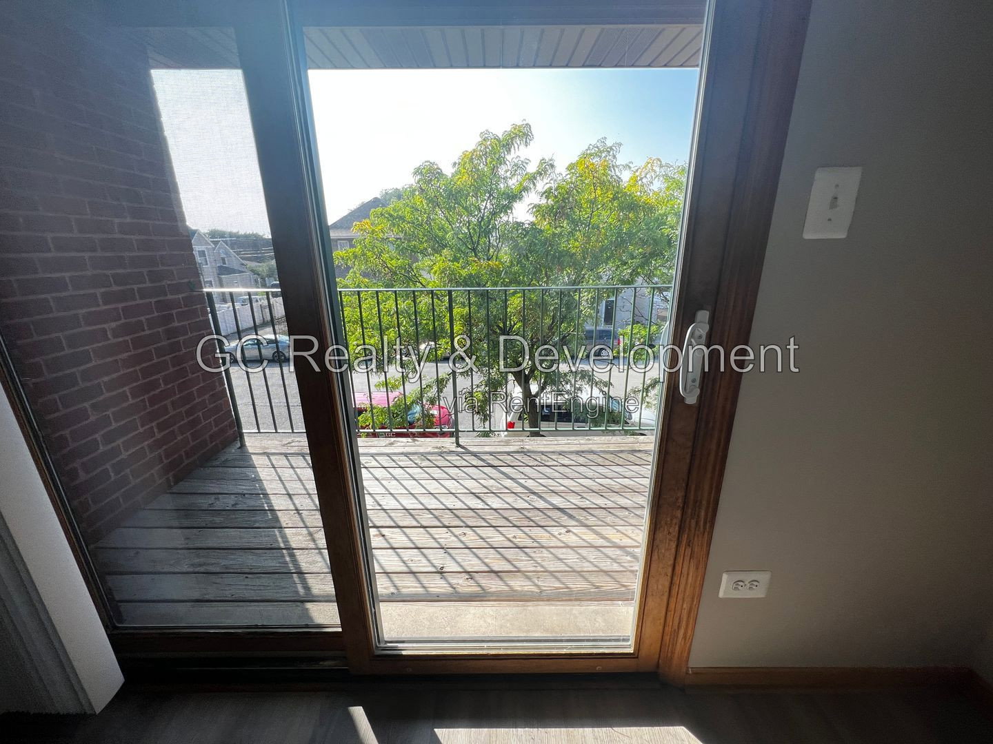 Gallery Image 15