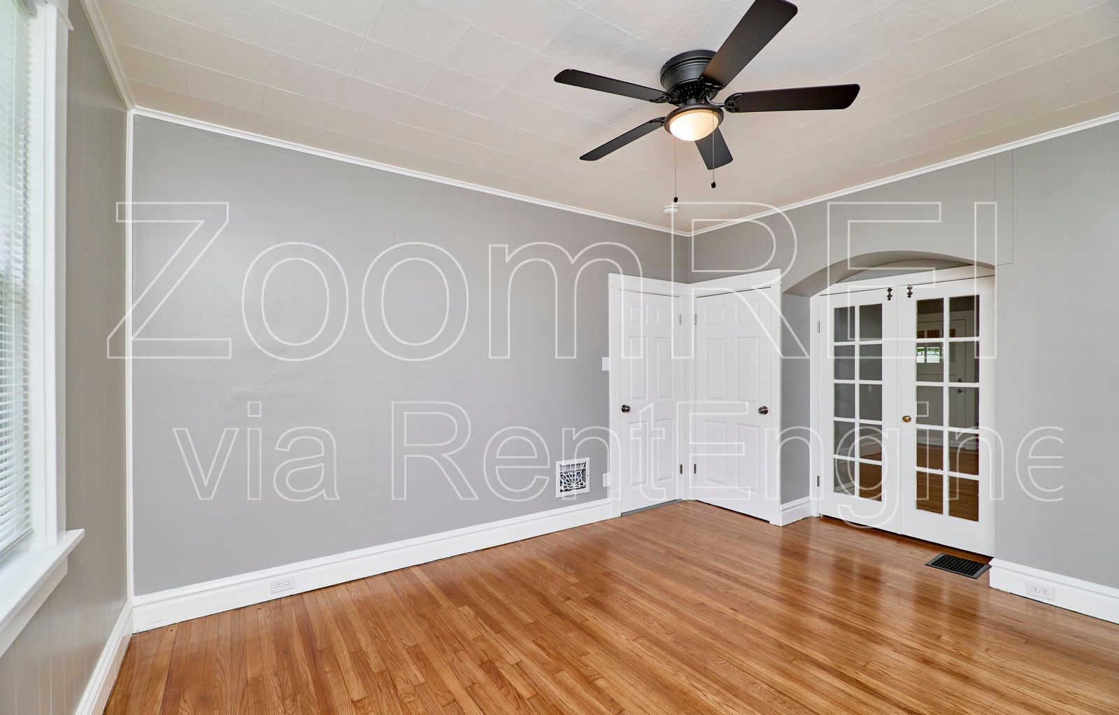 Gallery Image 15