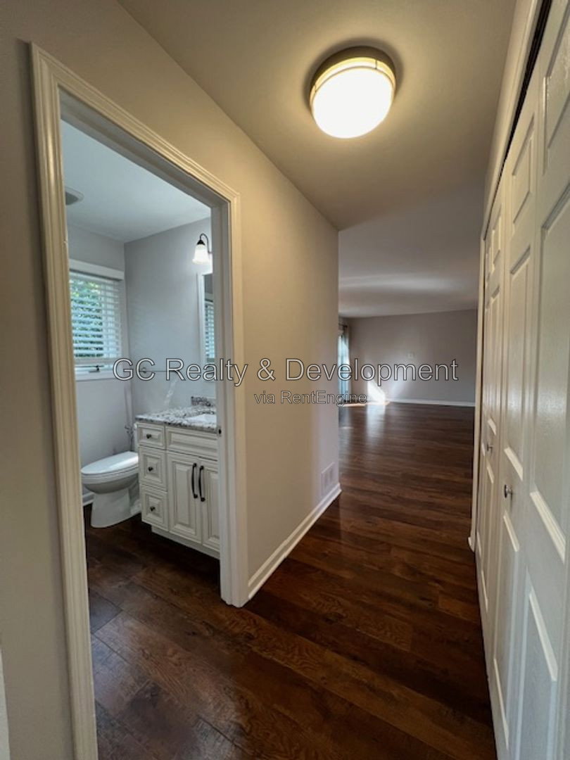 Gallery Image 13