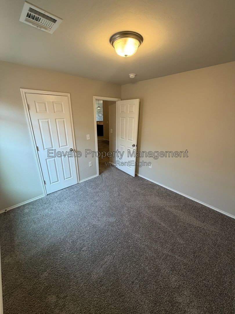 Gallery Image 27