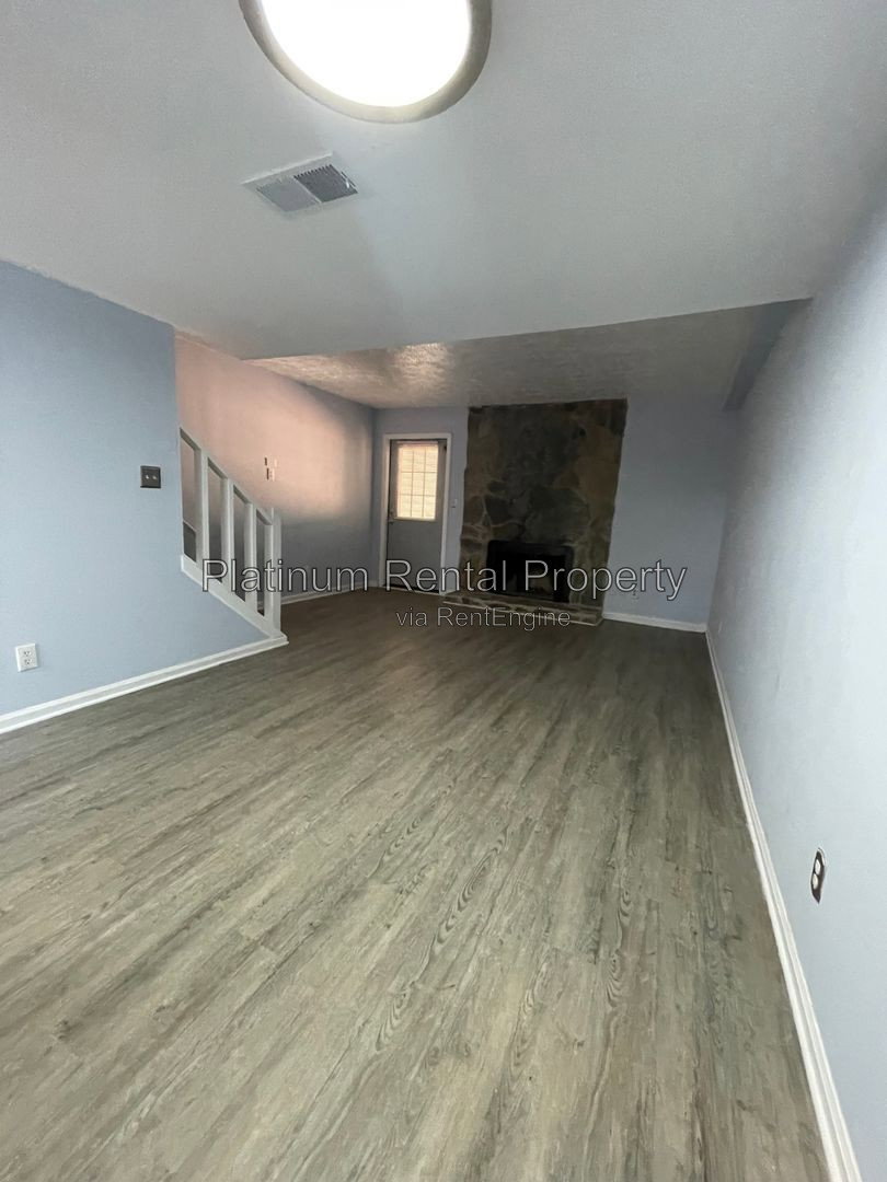 Gallery Image 13