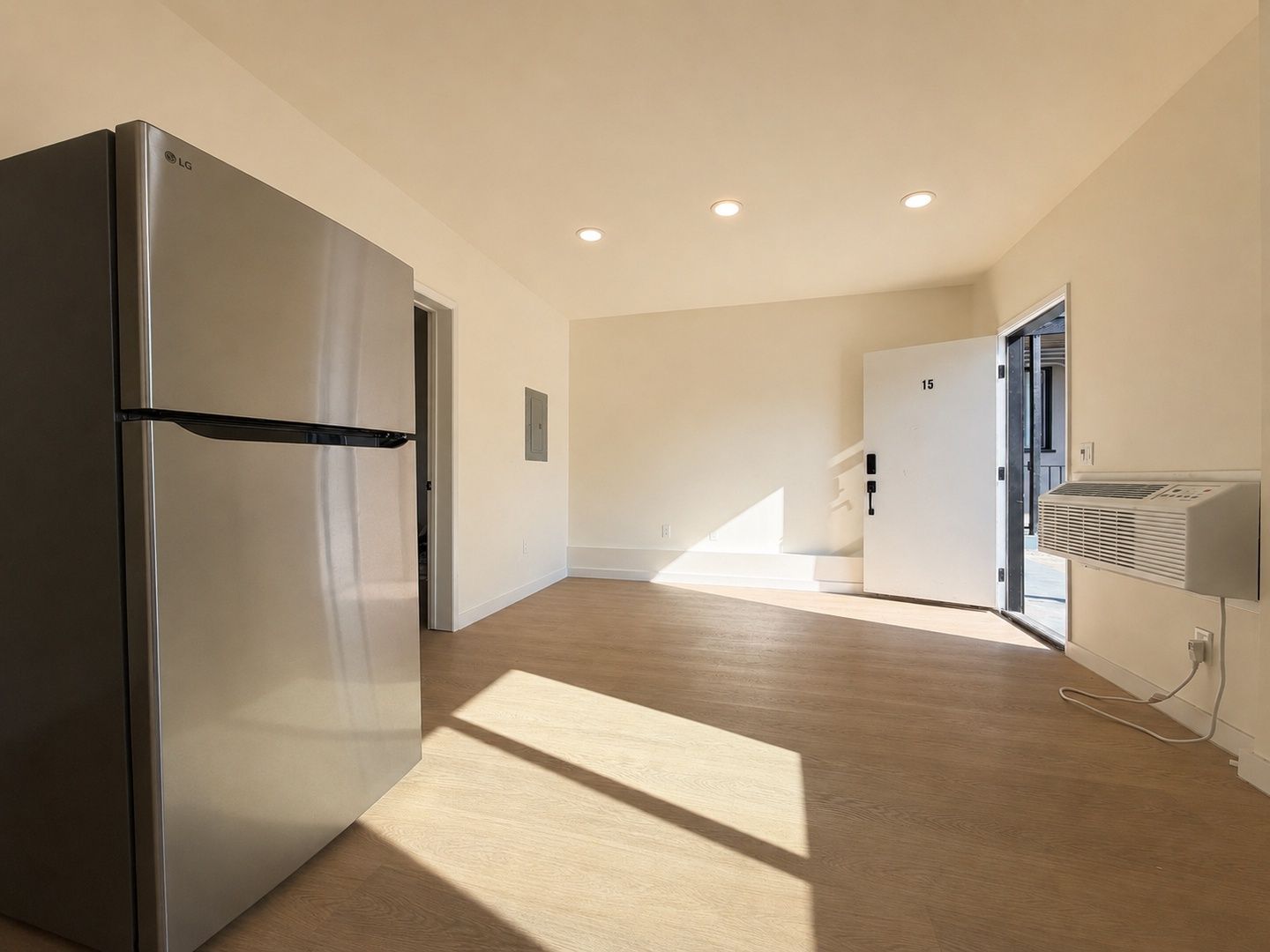 Gallery Image 1