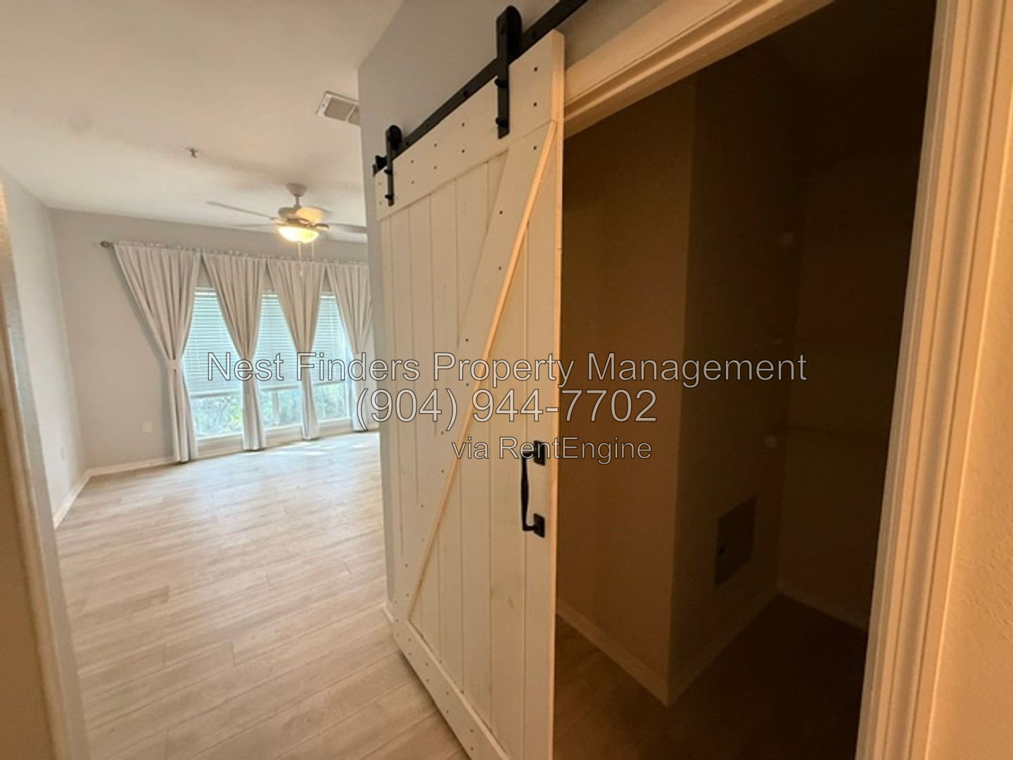 Gallery Image 18