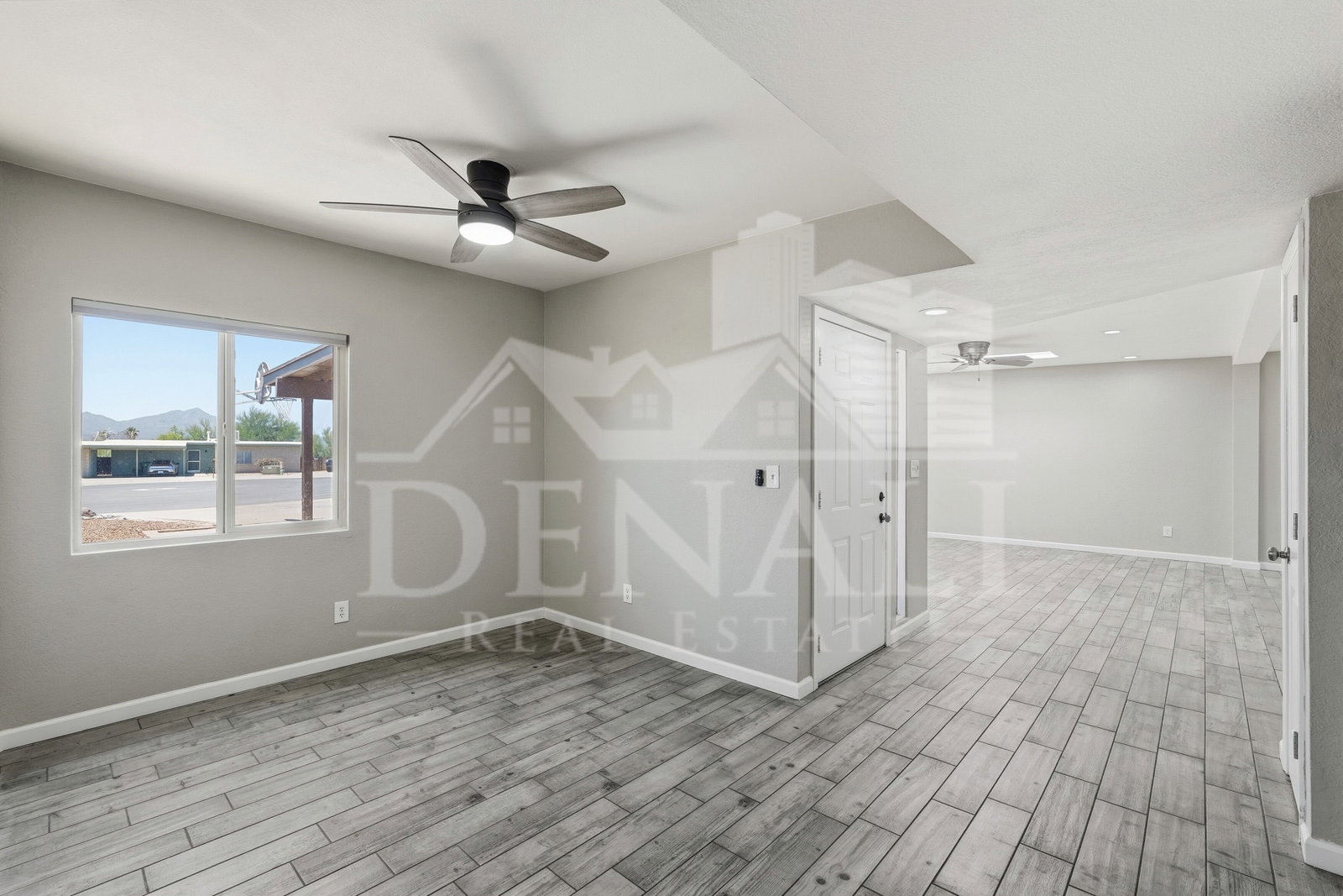 Gallery Image 16