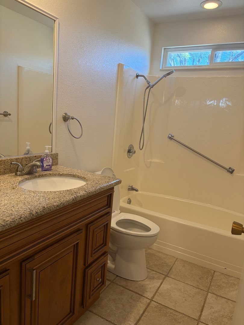 Gallery Image 21